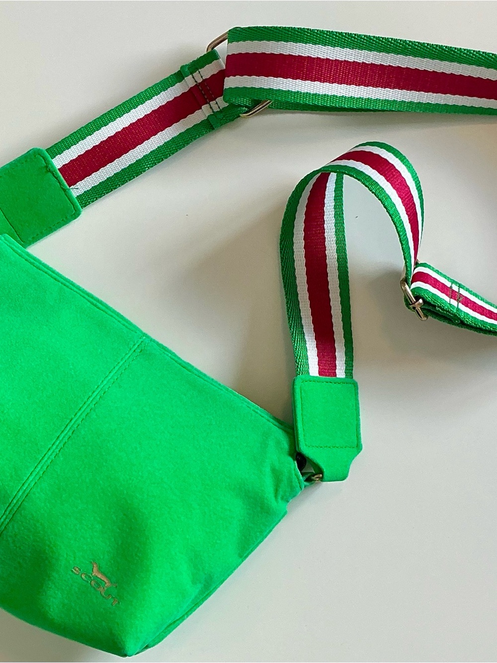 Scout Emily Crossbody - Picture 3 of 10